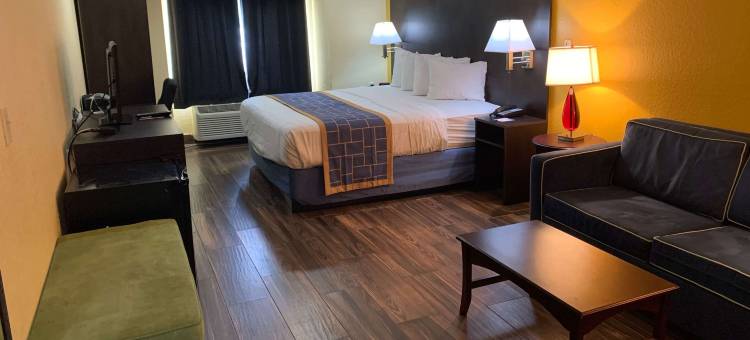 坦帕雷蒙德詹姆斯体育场温德姆戴斯套房酒店(Days Inn & Suites by Wyndham Tampa / Raymond James Stadium)图片