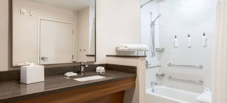 洛克威万枫酒店及套房(Fairfield Inn & Suites Rockaway)图片
