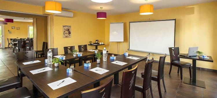 康福特蒙托邦英式酒店(Brit Hotel Confort Montauban)图片