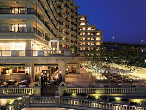 神户海港拉套房酒店