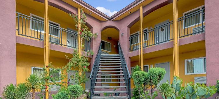 罗德威酒店-阿尔伯克基市中心Rt66(Rodeway Inn Albuquerque Downtown on Rt 66)图片