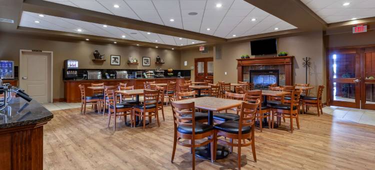 梅丽登贝斯特韦斯特优质酒店(Best Western Plus Meridian Hotel)图片