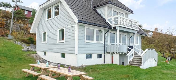 Beautiful Home in Filtvet with Kitchen图片