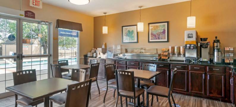 总督贝斯特韦斯特套房酒店(Best Western Governors Inn  Suites)图片