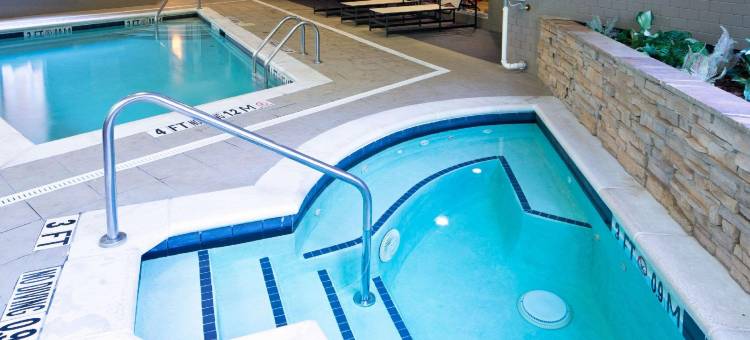 罗利达勒姆机场坎布里亚酒店(Cambria Hotel Raleigh-Durham Airport)图片