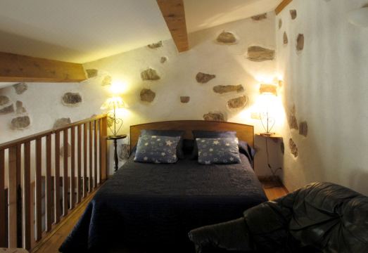 Mas du Combaud Hotel Overview