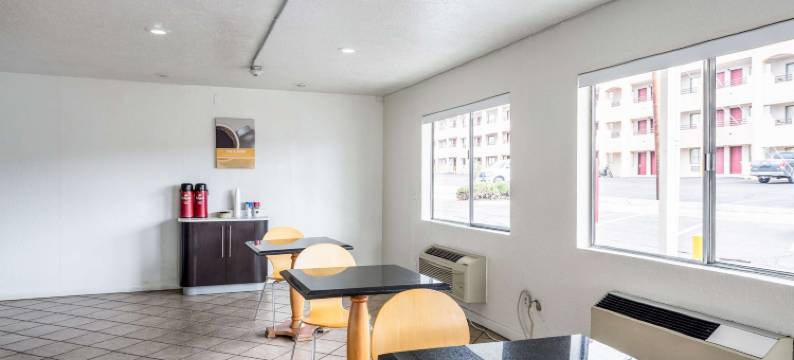 阿尔伯克基东北6号汽车旅馆(Motel 6 Albuquerque, NM - Northeast)图片