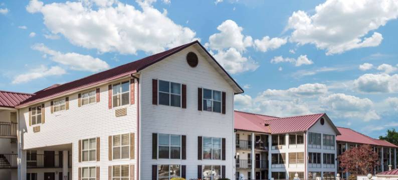 塞维尔维尔河畔速8酒店(Super 8 by Wyndham Sevierville Riverside)图片