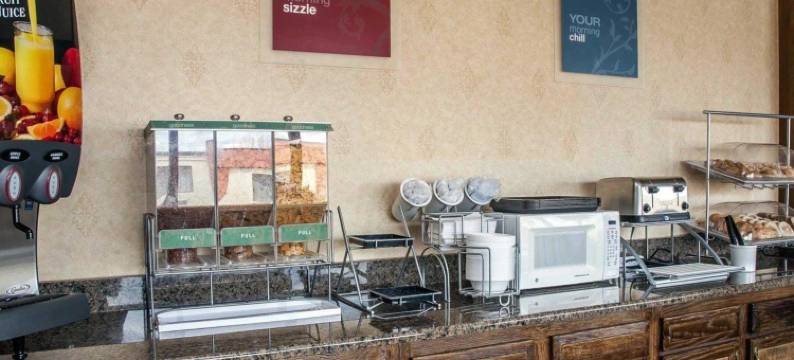 西肯科凯艺酒店-普洛威顿斯(Quality Inn Seekonk-Providence)图片