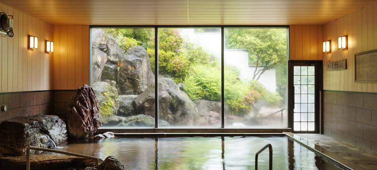 青年酒店(Wakamiro)图片