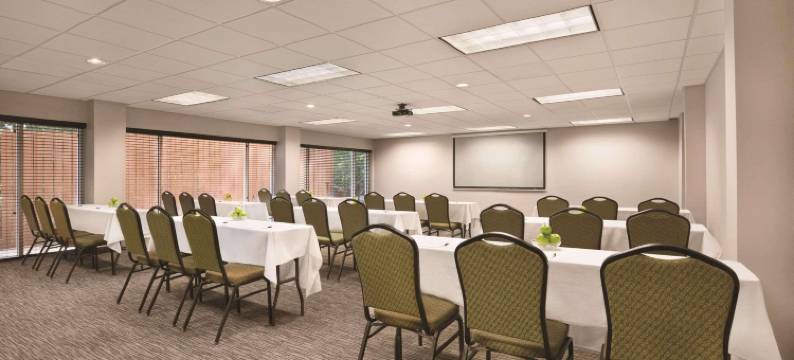 纽南丽怡酒店(Country Inn & Suites by Radisson, Newnan, GA)图片