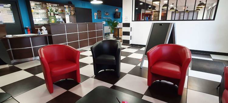 圣维克托蒙吕松基里亚德酒店(Kyriad Design Enzo Montlucon - Saint Victor)图片