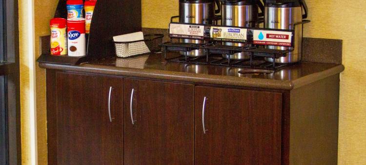 切萨皮克会议中心红顶酒店(Red Roof Inn Chesapeake Conference Center)图片