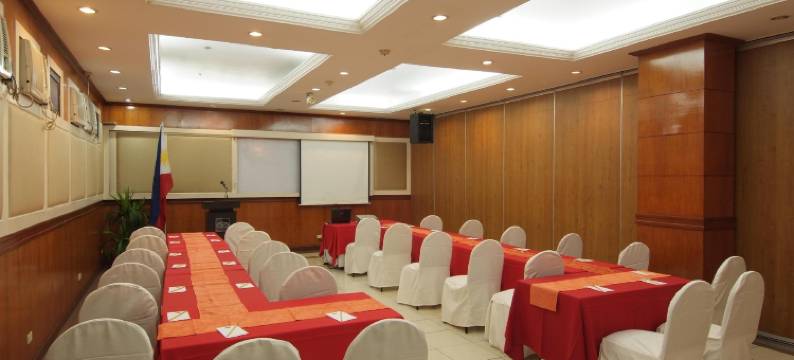 金色山谷酒店(Golden Valley Hotel)图片