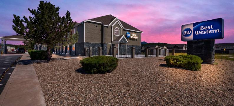 贝斯特韦斯特贝尔蒙特影山酒店(Best Western Bellemont Shadow Mountain Inn)图片