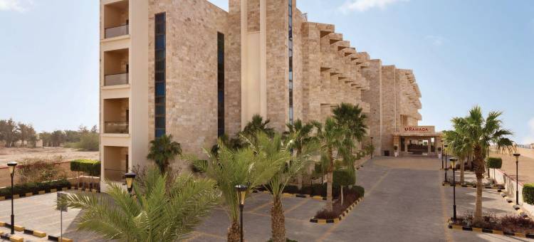 死海温德姆华美达度假村(Ramada Resort by Wyndham Dead Sea)图片