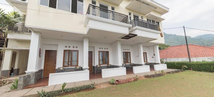 Urbanview Resort Anty Cisarua Tugu Puncak by RedDoorz图片