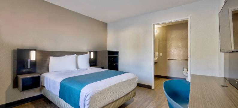 阿纳海姆6号汽车旅馆 - 富勒顿东(Motel 6 Anaheim, CA - Fullerton East)图片