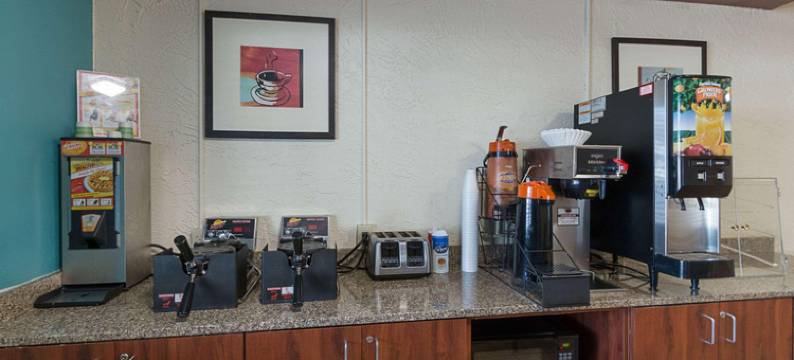 奥斯汀奥尔托夫拉昆塔温德姆酒店(La Quinta Inn by Wyndham Austin Oltorf)图片