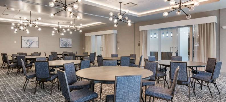 奥兰多机场坎布里亚酒店(Cambria Hotel Orlando Airport)图片