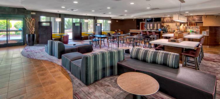 孟菲斯南海文万怡酒店(Courtyard Memphis Southaven)图片