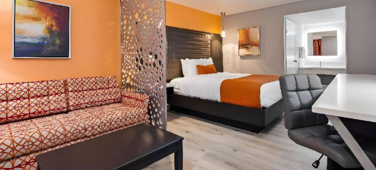 埃尔卡洪圣地亚哥东凯隆波因特酒店(Clarion Pointe El Cajon San Diego East)图片