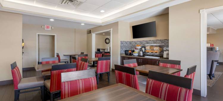 波特舒适套房酒店 - 近印第安纳沙丘(Comfort Inn & Suites Porter Near Indiana Dunes)图片