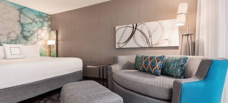 托皮卡万怡酒店(Courtyard Topeka)图片