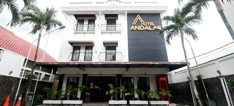 红多兹高级酒店-加兰瑞丹因坦(RedDoorz Plus @ Jalan Raden Intan Lampung)图片