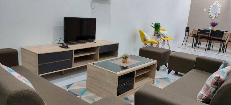 位于甘榜巴东绍嘉纳的3卧室独栋房屋-1200平方米|带2个独立浴室(ZAYYAN SMART Homestay Jerantut, Pahang)图片