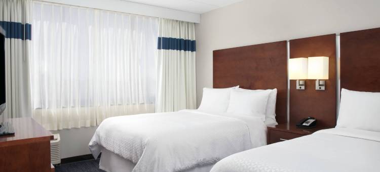 劳德代尔堡机场邮轮港口福朋喜来登酒店(Four Points by Sheraton Fort Lauderdale Airport/Cruise Port)图片