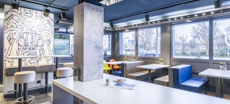 B&B酒店卡塞尔-洛费尔登(B&B Hotel Kassel-Lohfelden)图片