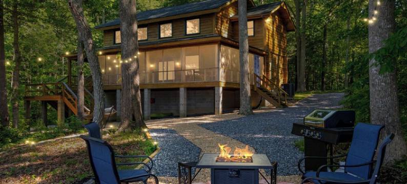 海滨小屋！码头、捕蟹、桨板、皮划艇、户外电影、卡拉OK等！(Waterfront Cabin! Dock, Crab, Paddle, Kayak, Outdoor Movie, Karaoke, and More!)图片