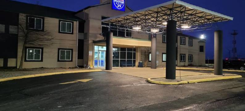 OYO 米农克花园现代住宿 39(湖景)(Modern Stay 39 Lakeview by OYO Minonk Garden)图片