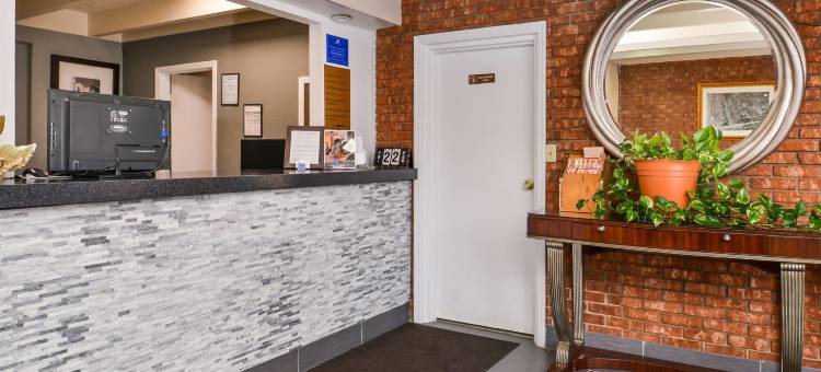 奥古斯塔历史区市中心美洲最佳价值酒店(Americas Best Value Inn Augusta)图片