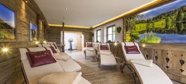 盖尔特恩罗斯恩豪弗克特兹海尔酒店(Gartenhotel Rosenhof Bei Kitzbühel)图片