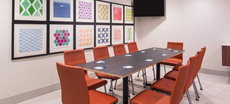 Holiday Inn Express 核桃溪(Holiday Inn Express Walnut Creek)图片