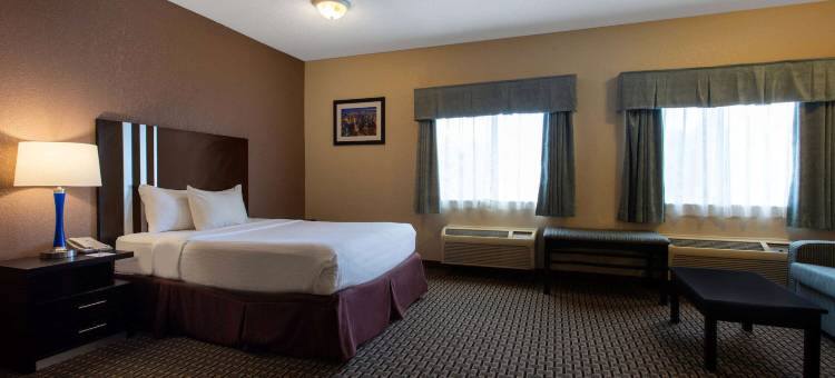 格伦戴尔高地伦巴底华美达酒店(Ramada by Wyndham Glendale Heights/Lombard)图片