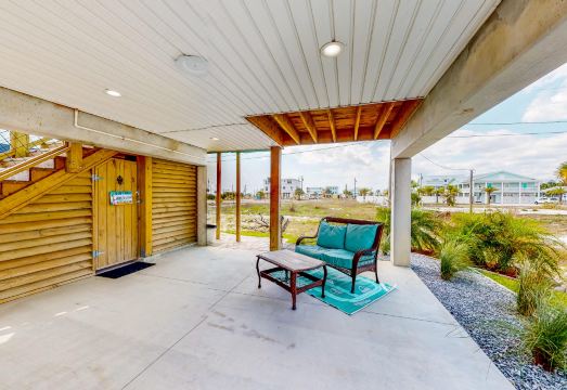 Cornerstone Beachside Cottage Hotel Overview