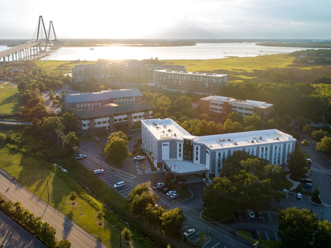 Hotel Indigo 查尔斯顿 - 快乐山