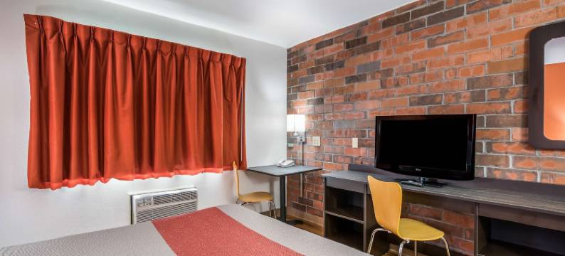 麦迪逊东6号汽车旅馆(Motel 6 Madison, WI - East)图片