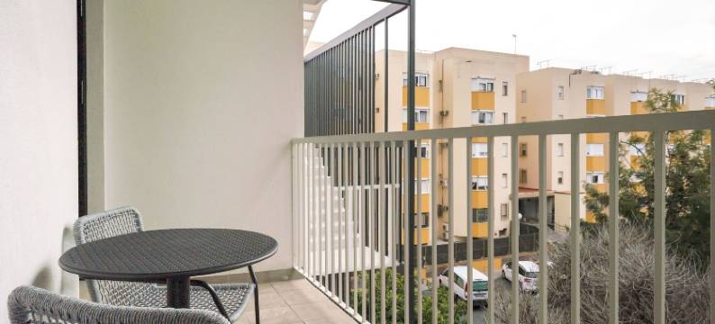 Limehome塞维利亚(Limehome Sevilla)图片