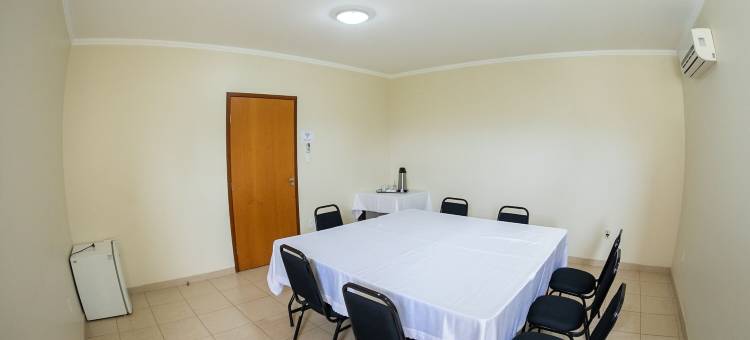 帕索斯里奥格兰德波特尔达喀尔纳斯塔一流酒店(Class Hotel Passos Rio Grande Portal da Canastra)图片