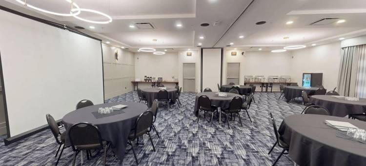 卡尔加里桑德曼签章机场酒店(Sandman Signature Calgary Airport Hotel)图片