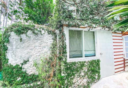 Nern Chalet Beachfront Hotel Hotel Overview