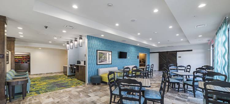 俄克拉何马城布里克敦附近舒适套房酒店(Comfort Inn & Suites Oklahoma City Near Bricktown)图片
