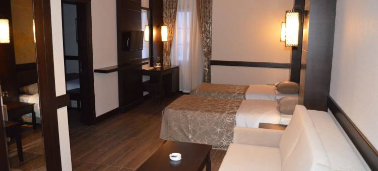 白色公园酒店(White Park Hotel)图片