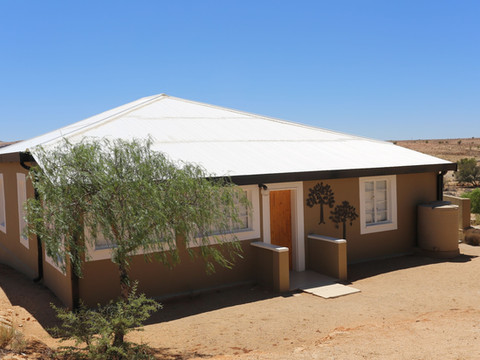 奥斯自助式公寓酒店