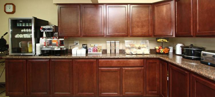 科尔尼新维多利亚酒店及套房(New Victorian Inn & Suites Kearney)图片