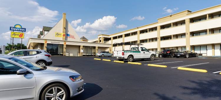 亚历山德里亚-华盛顿特区速8酒店(Super 8 by Wyndham Alexandria/Washington D.C. Area)图片